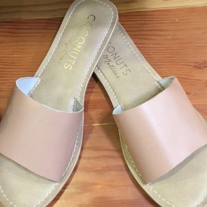 Beige Coconut by Matisse slides